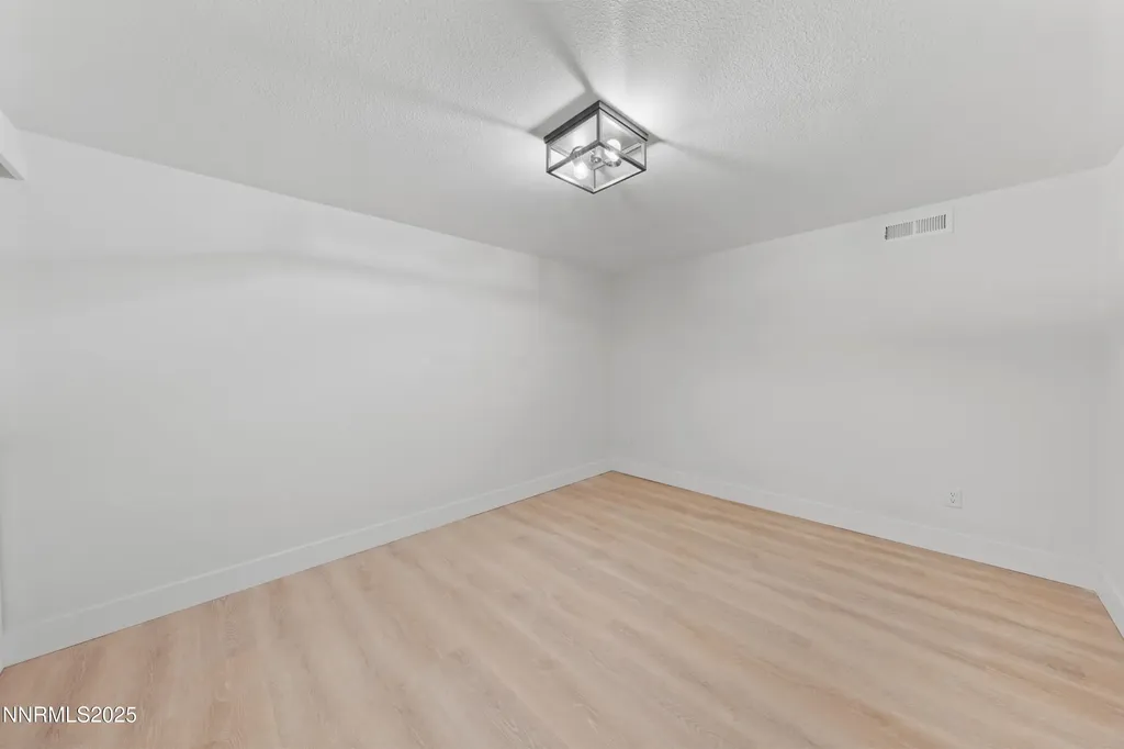 625 Hunter Lake Reno NV 89509