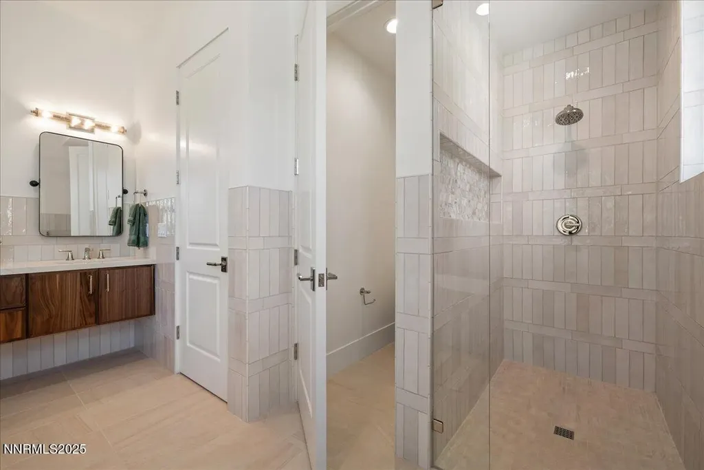 20585 Latour Reno NV 89511