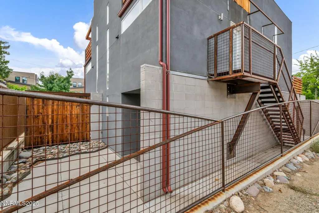 343 & 347 Mount Rose Street Reno NV 89509