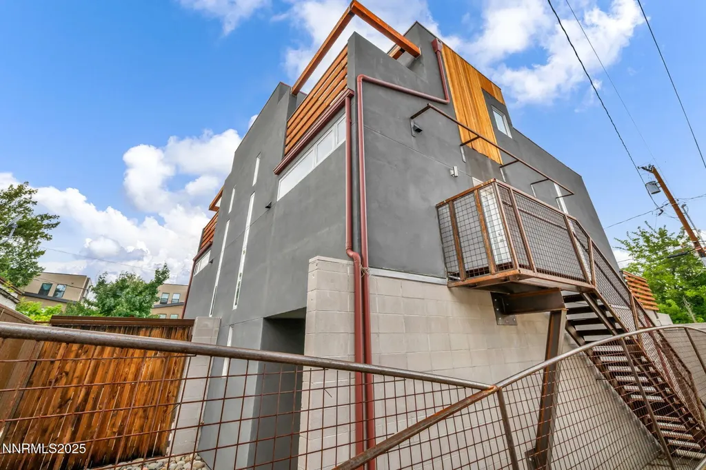 343 & 347 Mount Rose Street Reno NV 89509