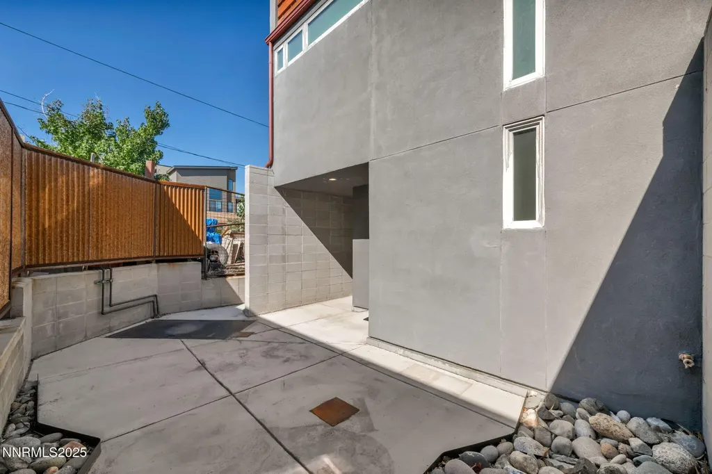 343 & 347 Mount Rose Street Reno NV 89509