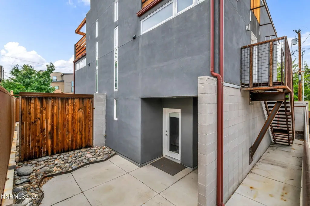 343 & 347 Mount Rose Street Reno NV 89509