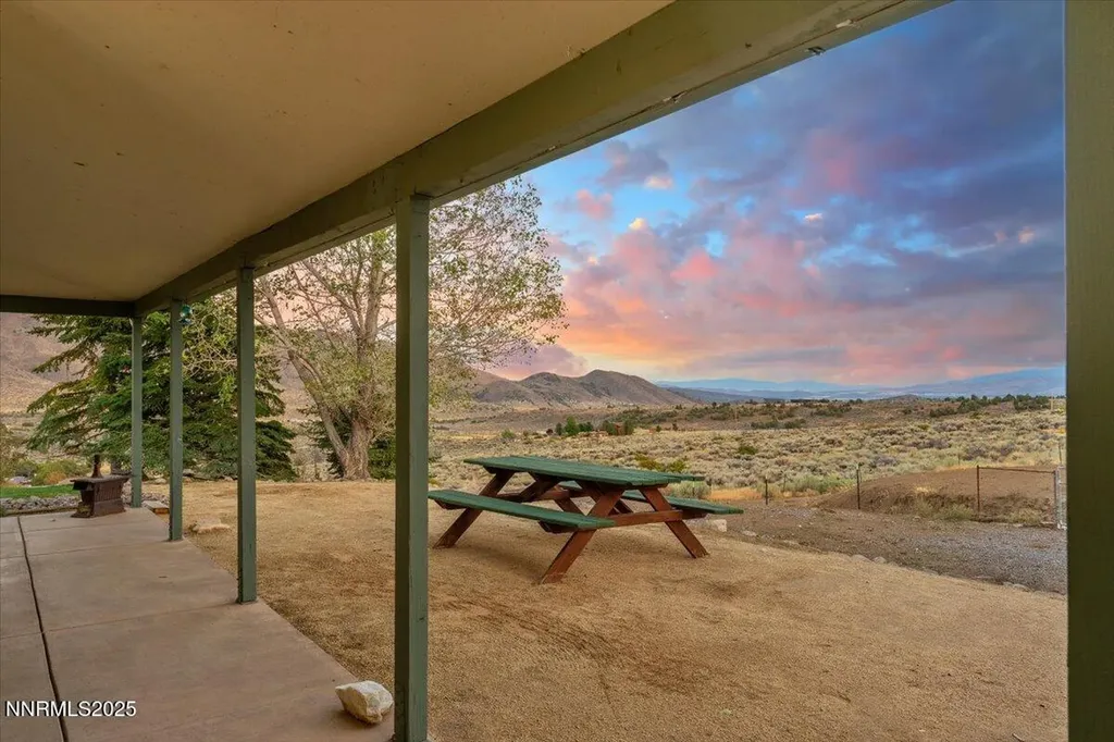 15030 Red Rock Reno NV 89508