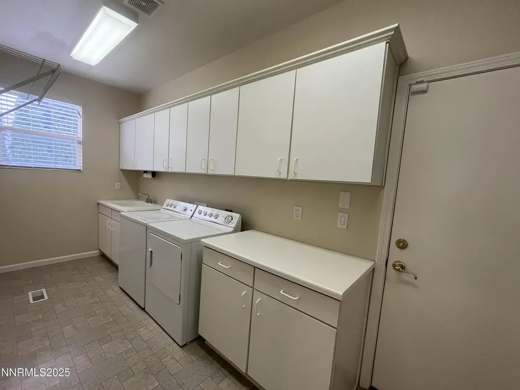 2960 Deer Run Reno NV 89509