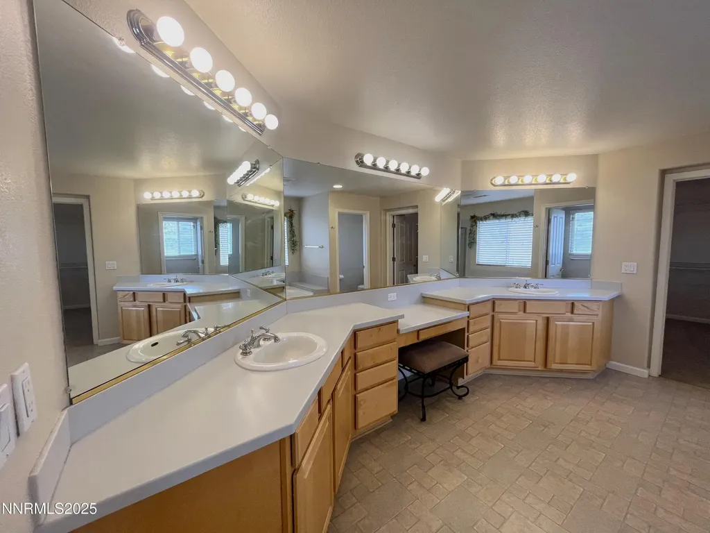 2960 Deer Run Reno NV 89509