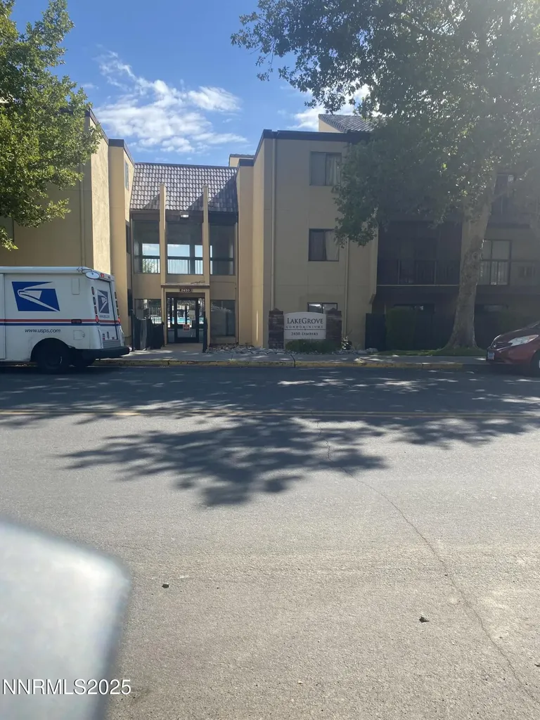 2450 Lymbery Reno NV 89509