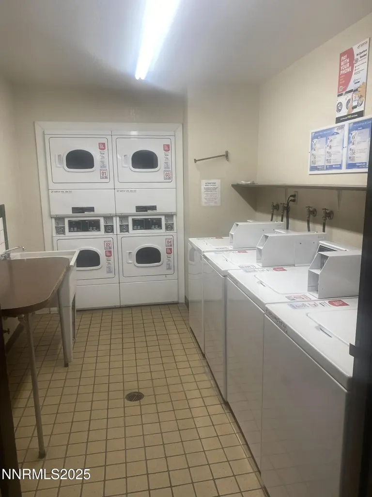 2450 Lymbery Reno NV 89509