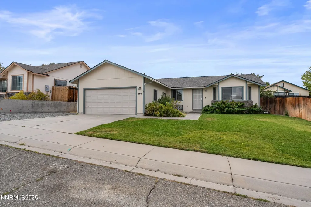997 Ridgeview Carson City NV 89705
