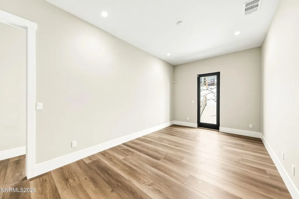 8674 Eagle Chase Reno NV 89523