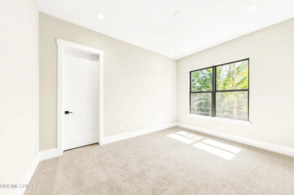 8674 Eagle Chase Reno NV 89523