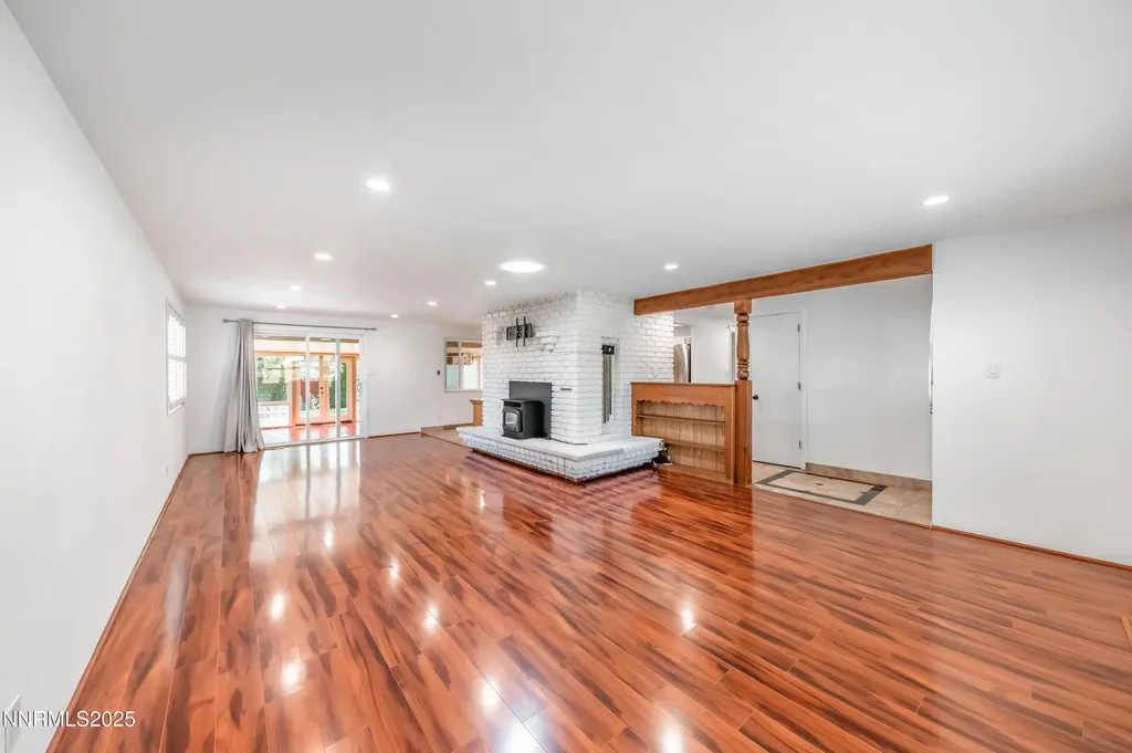1480 Hunter Lake Reno NV 89509
