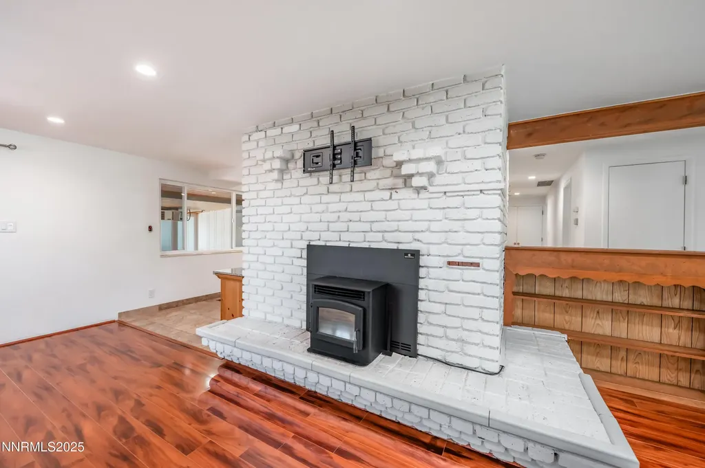1480 Hunter Lake Reno NV 89509