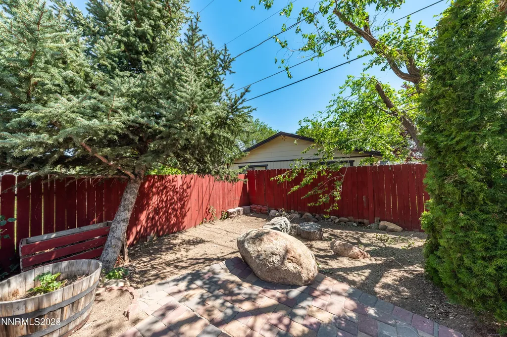 1480 Hunter Lake Reno NV 89509