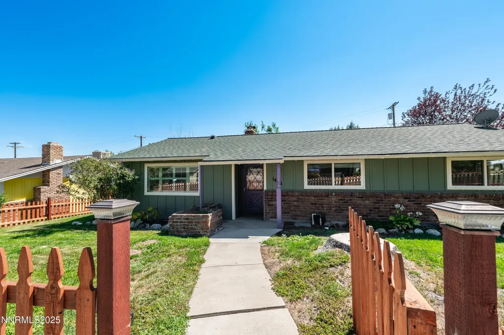 1480 Hunter Lake Reno NV 89509