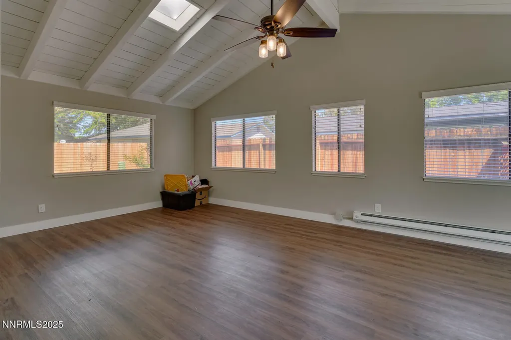 360 Lincoln Sparks NV 89431