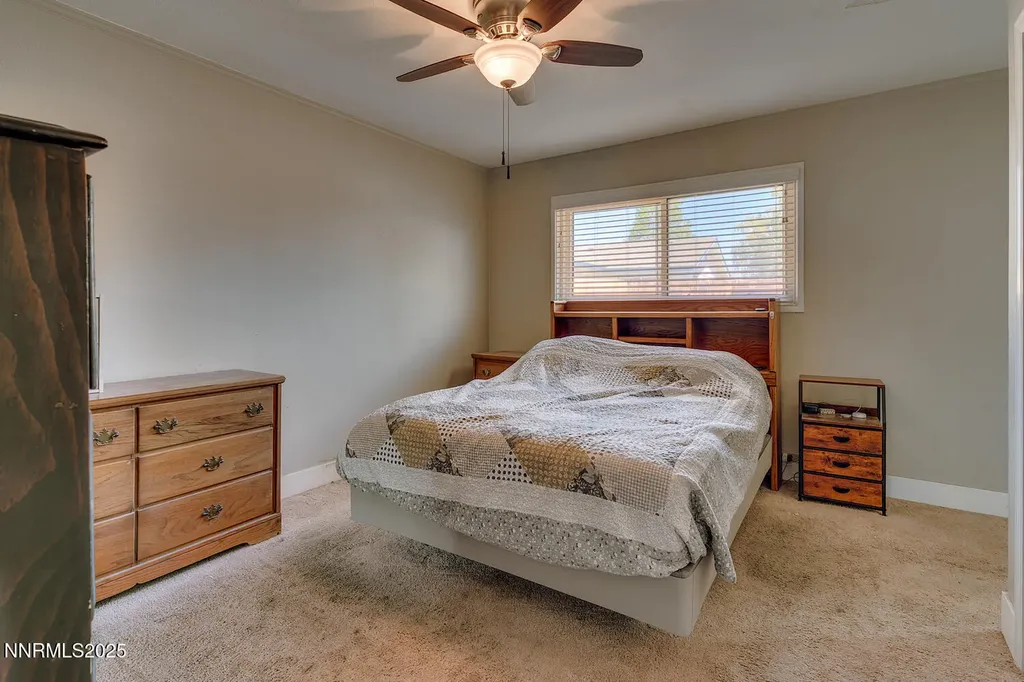 360 Lincoln Sparks NV 89431