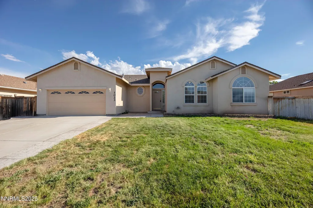 1023 Pepper Fernley NV 89408