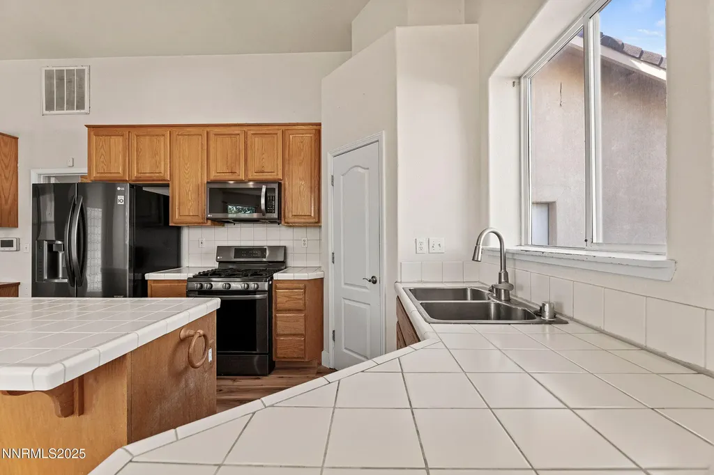 1023 Pepper Fernley NV 89408