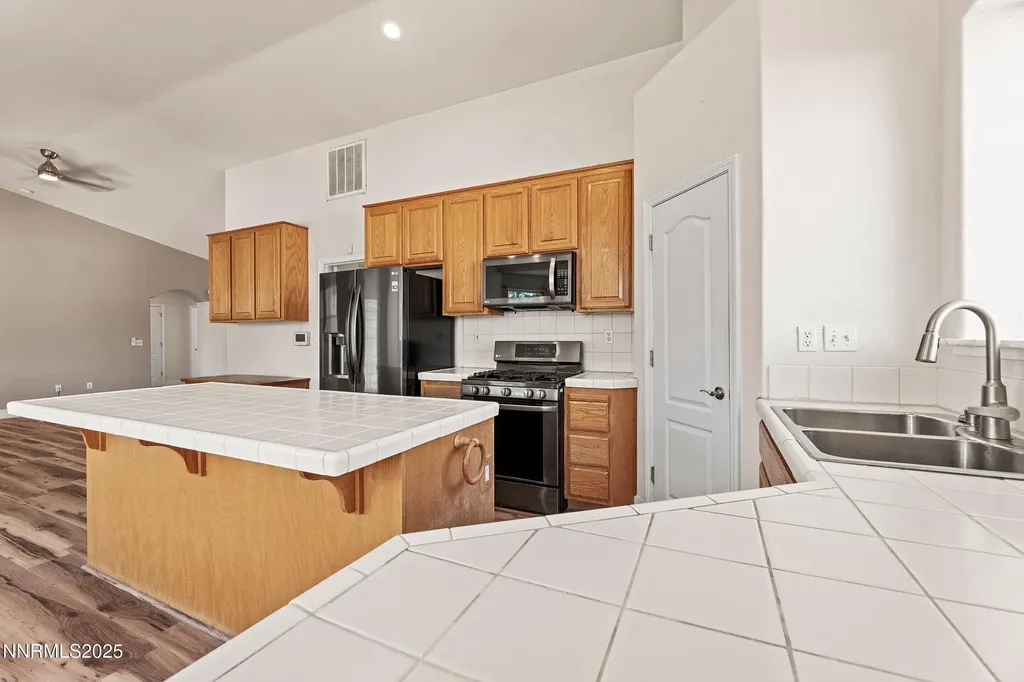 1023 Pepper Fernley NV 89408