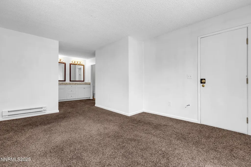 2355 Tripp Reno NV 89512