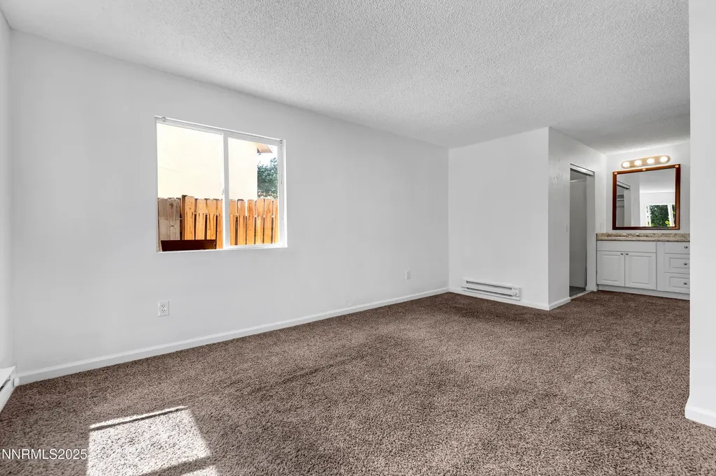 2355 Tripp Reno NV 89512