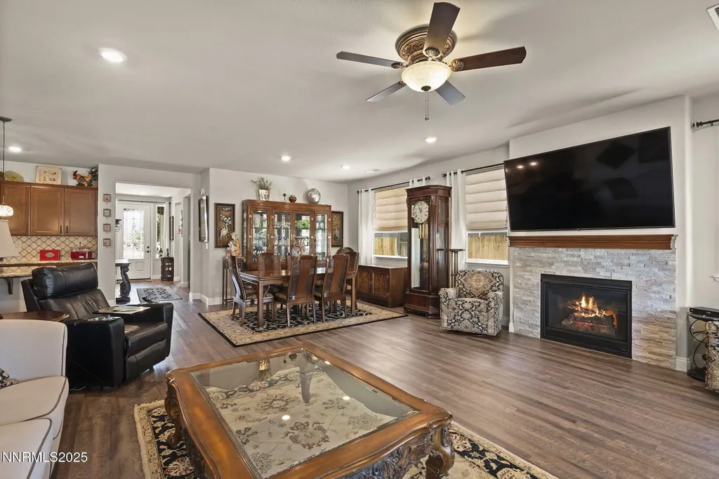 2171 Kingston Canyon Spanish Springs NV 89441