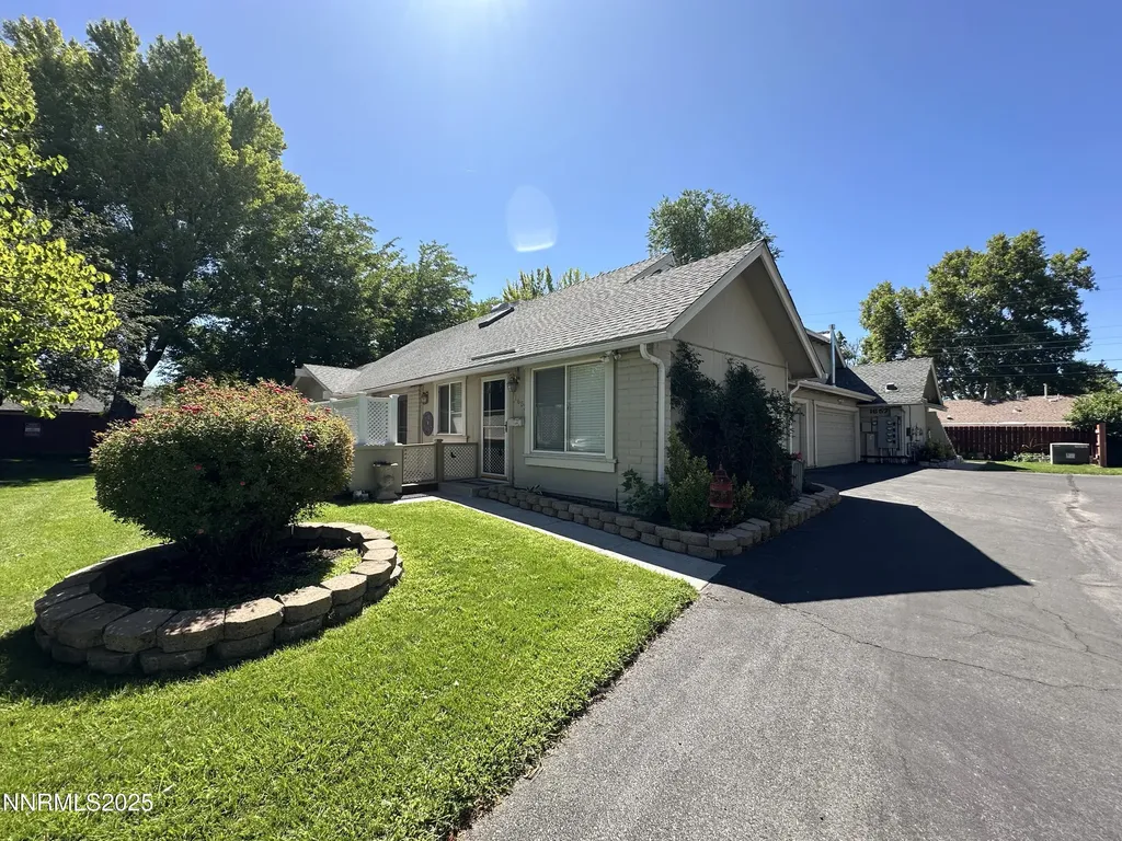 1653 London Sparks NV 89431