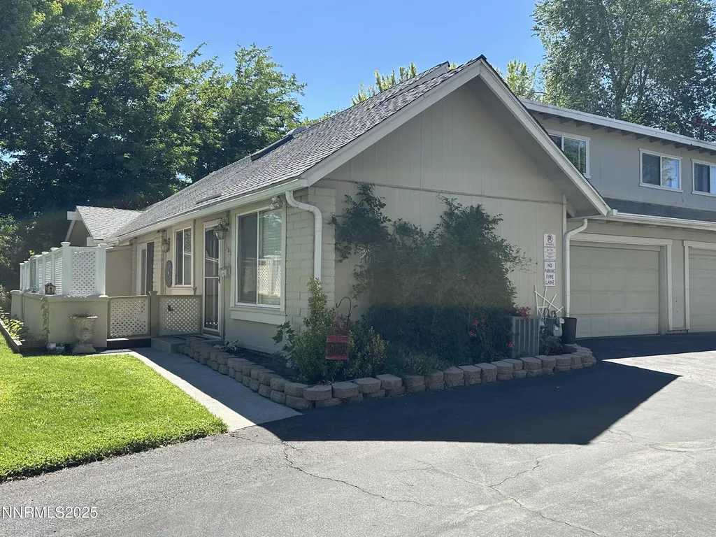 1653 London Sparks NV 89431