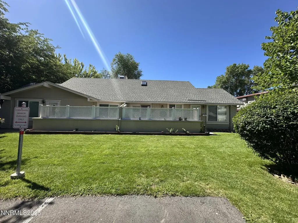 1653 London Sparks NV 89431