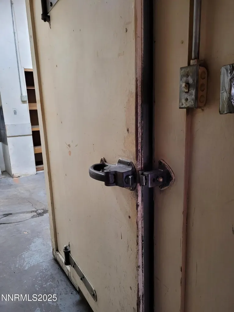 44 Railroad Winnemucca NV 89445