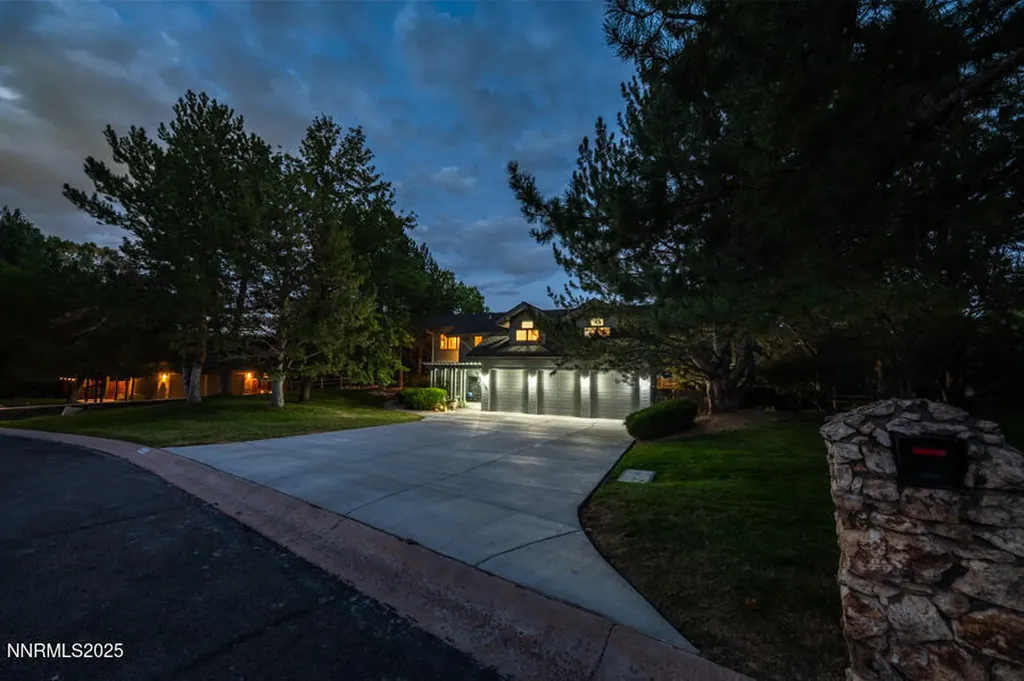 4120 Flintlock Reno NV 89519