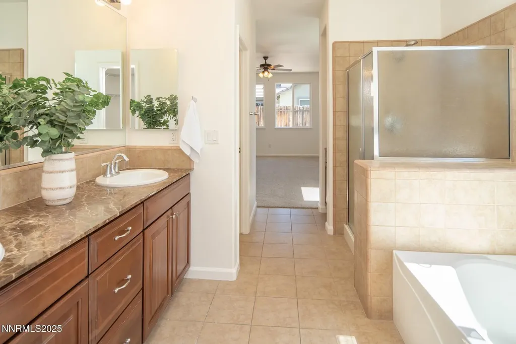 2085 Long Hollow Reno NV 89521