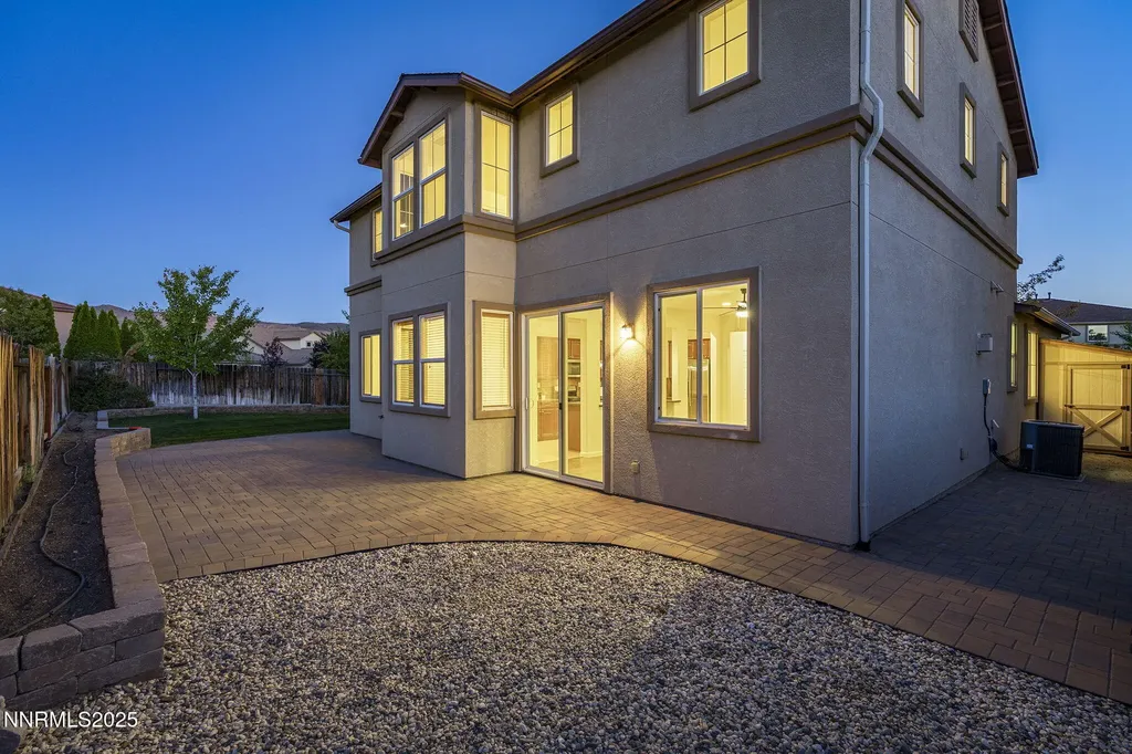 2085 Long Hollow Reno NV 89521