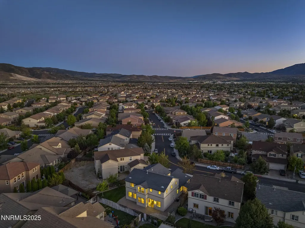 2085 Long Hollow Reno NV 89521