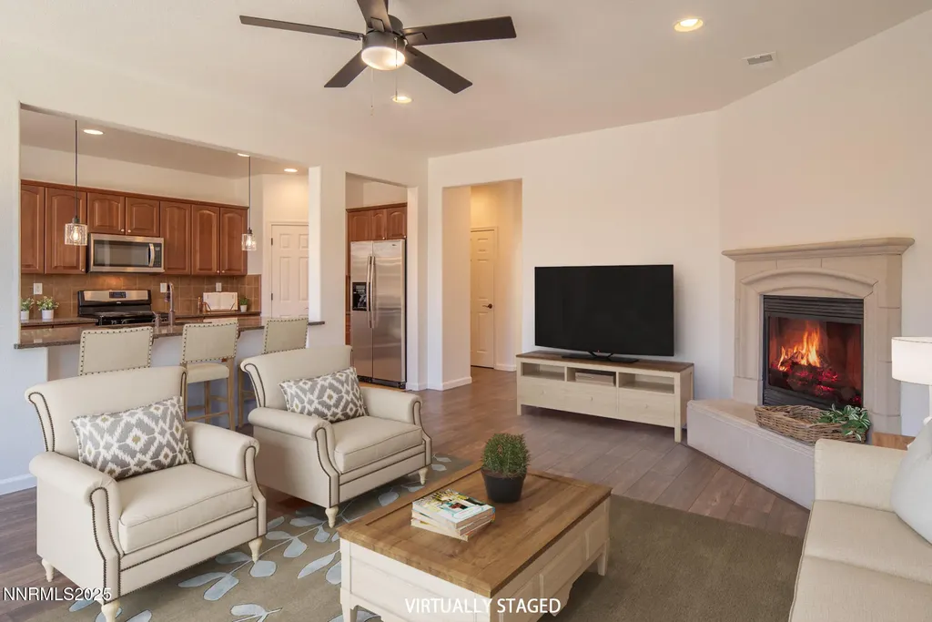 2085 Long Hollow Reno NV 89521