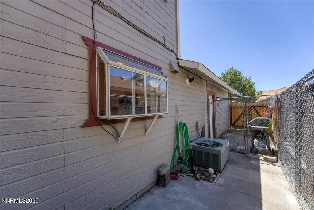 531 Tarn Reno NV 89503