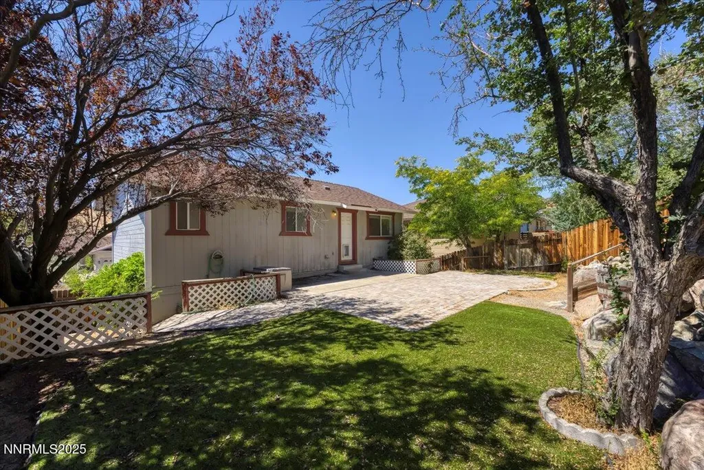 531 Tarn Reno NV 89503