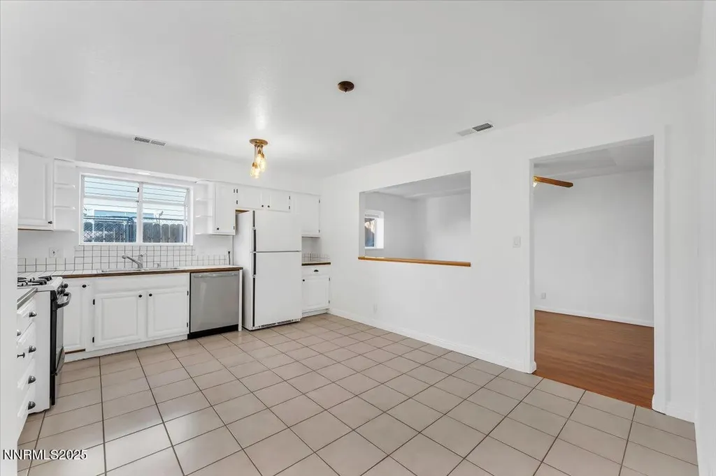 531 Tarn Reno NV 89503