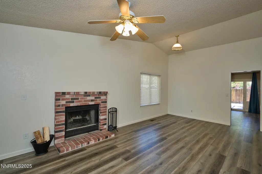1758 Woodhaven Sparks NV 89434
