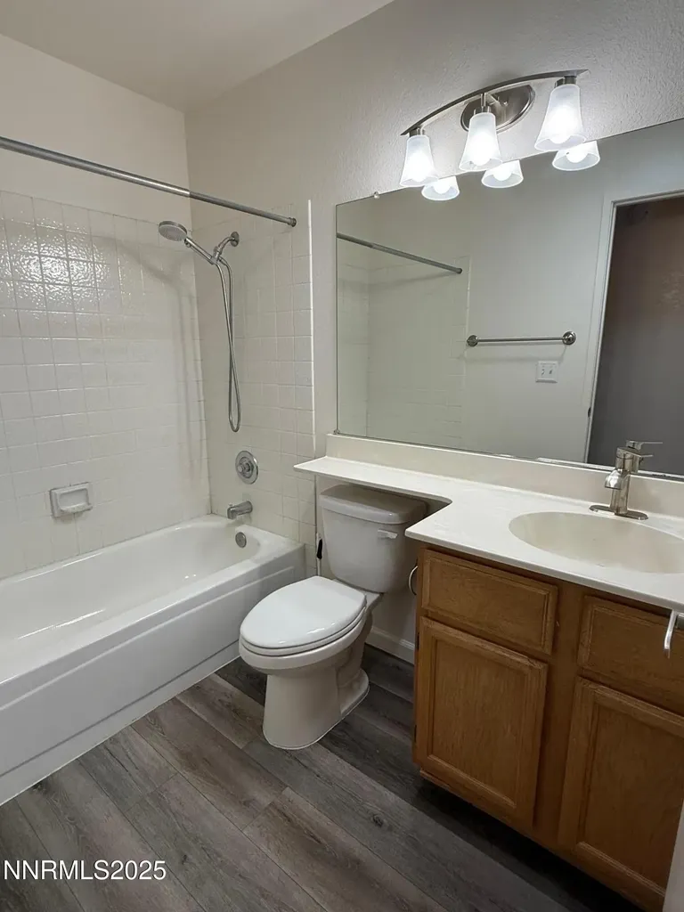 1758 Woodhaven Sparks NV 89434