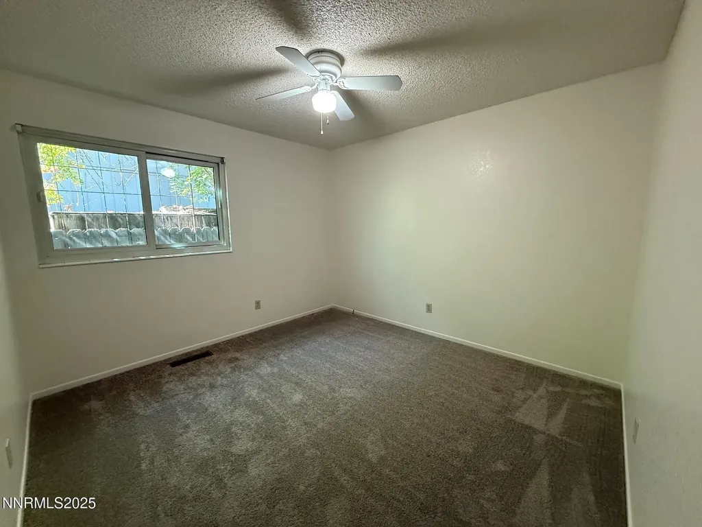 1758 Woodhaven Sparks NV 89434