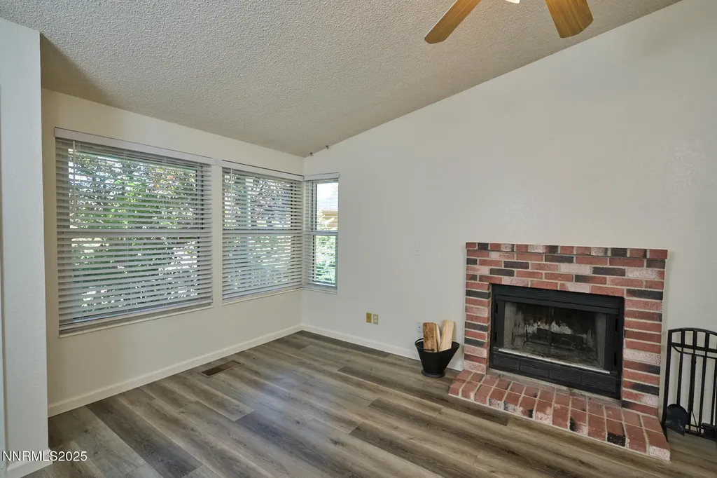 1758 Woodhaven Sparks NV 89434