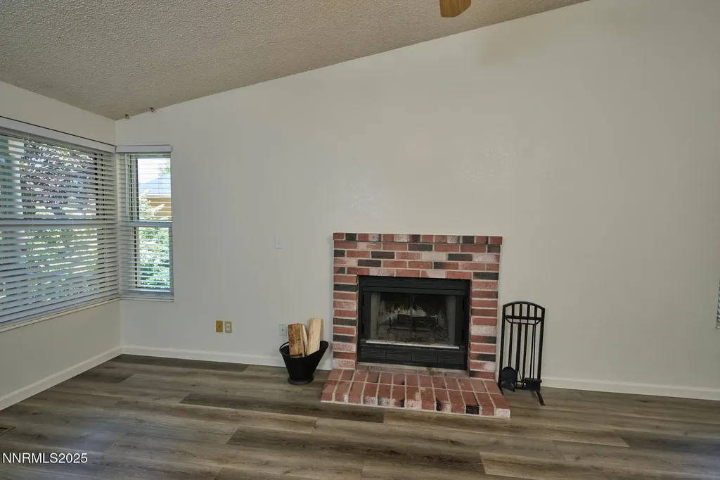 1758 Woodhaven Sparks NV 89434