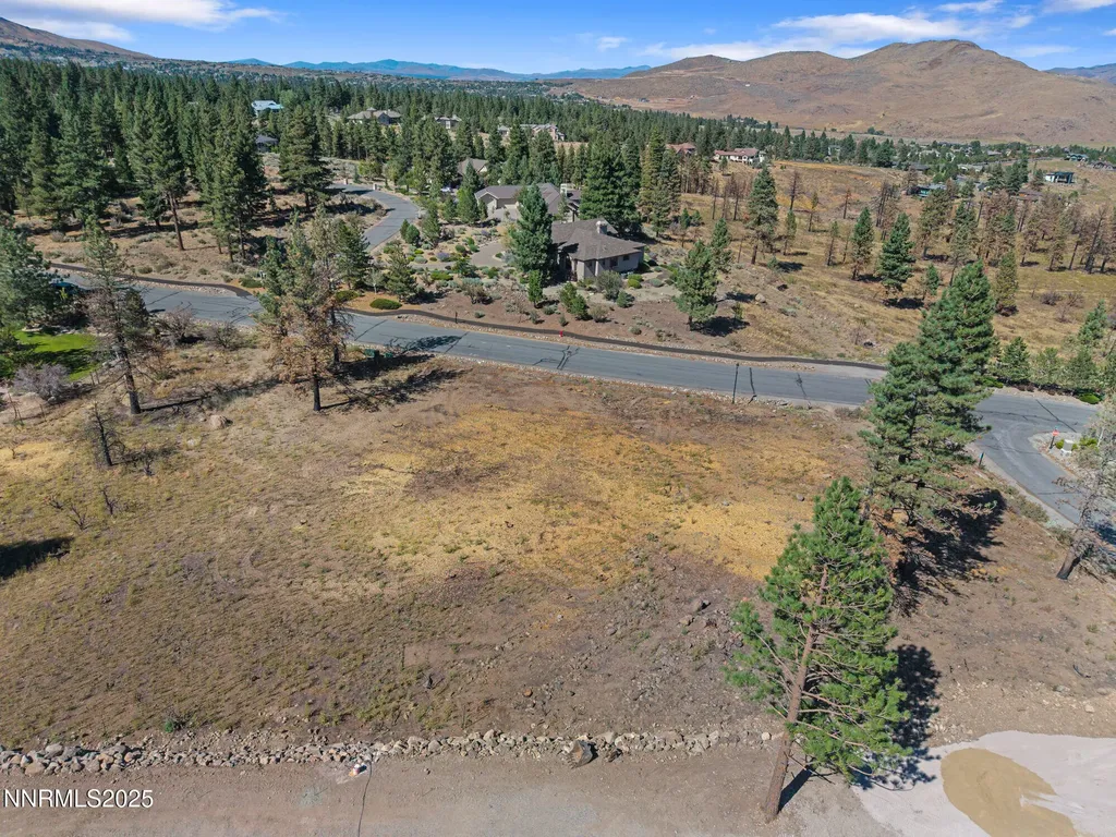 605 Sand Cherry Reno NV 89511