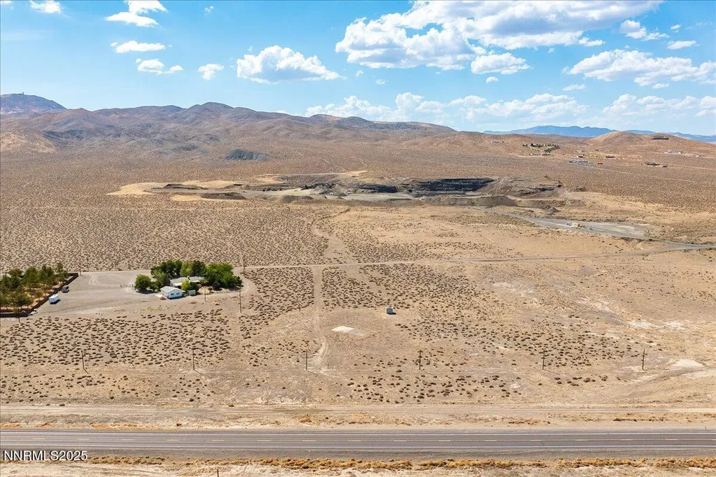 6405 Highway 95a Silver Springs NV 89429