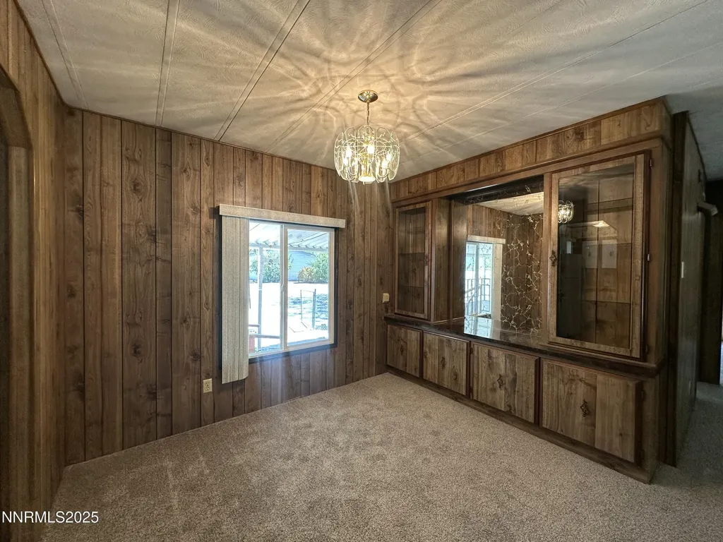 17870 Fantail Reno NV 89508