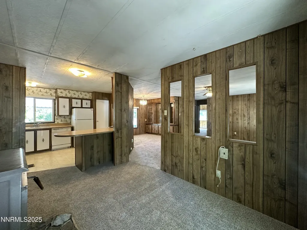 17870 Fantail Reno NV 89508