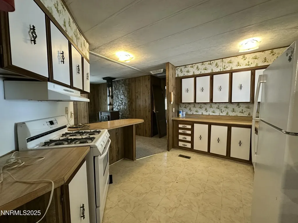 17870 Fantail Reno NV 89508