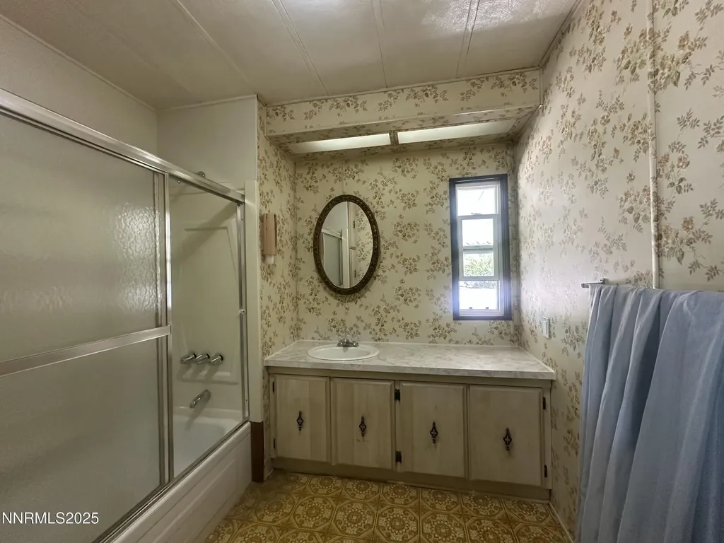 17870 Fantail Reno NV 89508