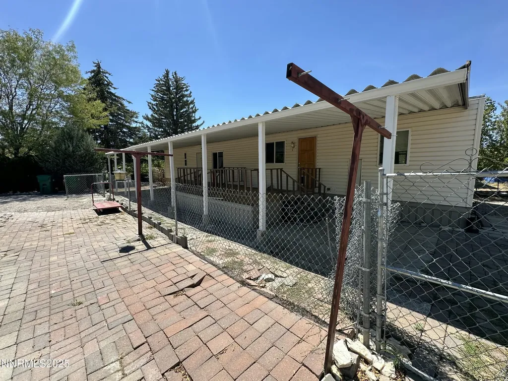 17870 Fantail Reno NV 89508